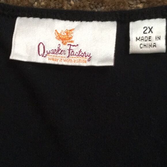 Quacker Factory black 3/4 length sleeve v-neck sweater. Size 2X - Picture 3 of 5